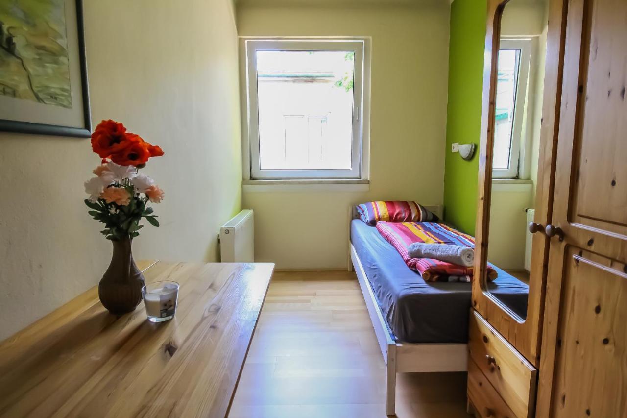 Economic Sb Apartment Βιέννη Εξωτερικό φωτογραφία